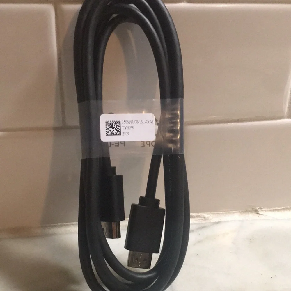 NWT 3 piece (benfei/hdmi/power)